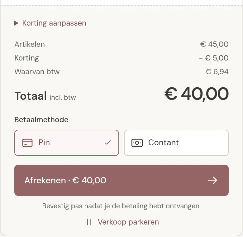 Onderkant van de verkoop in Kassa: totaal € 40,00, betaalmethode Pin of Contant en de knop Afrekenen.